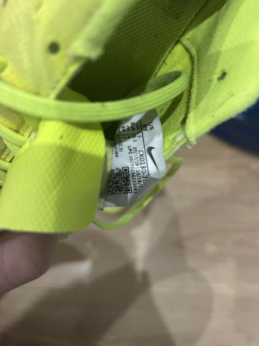 Vapor 13 Academy MDS AG Black/Yellow