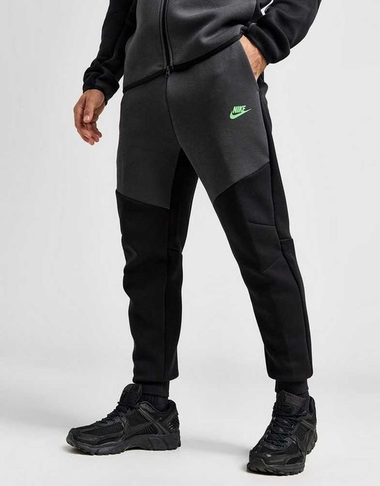 ОРИГІНАЛ! Штани Nike Tech Fleece Joggers Black XS S | HV0959-015