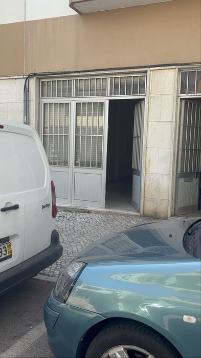 Vendo loja bem situada