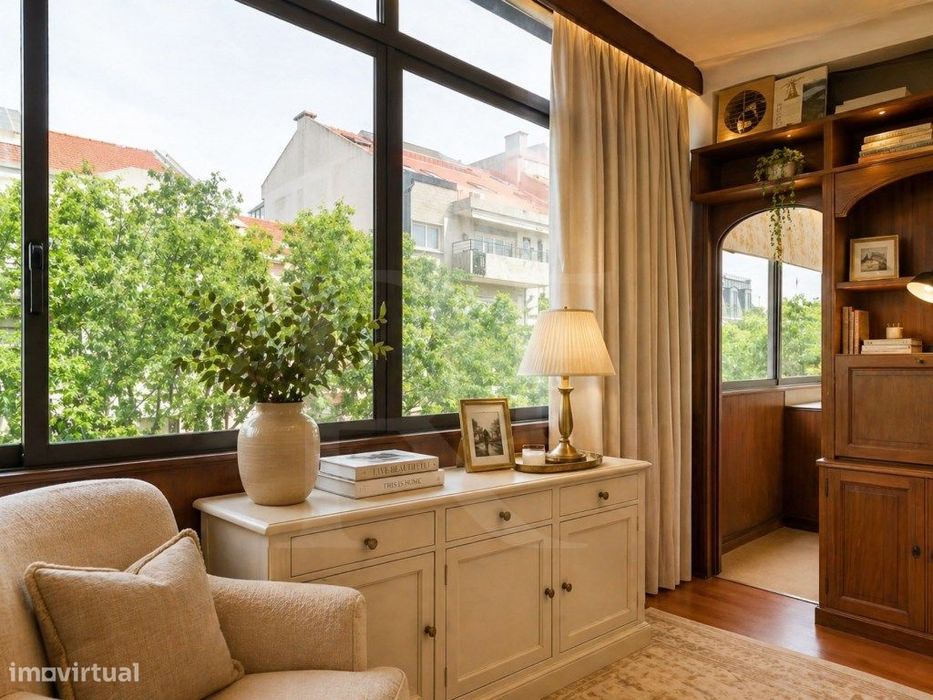 Apartamento familiar T5 na Estrela | Prédio com elevador
