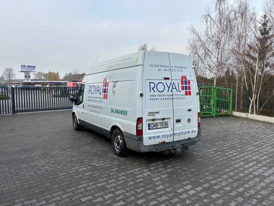 Samochód Ford Transit