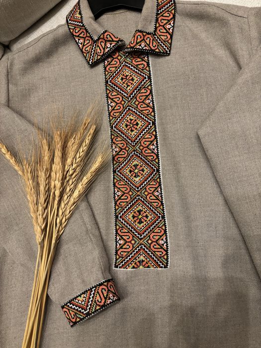 Дитяча вишита сорочка для хлопчика 10-12 років. Вишиванка чоловіча