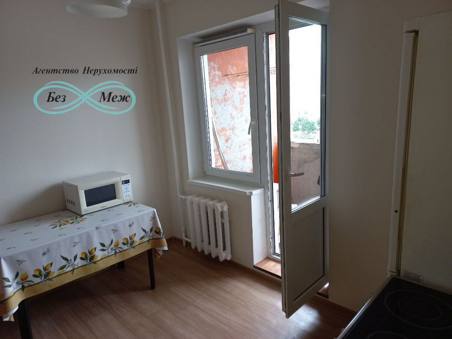 Оренда 1к Квартири вул. Рейгана 42