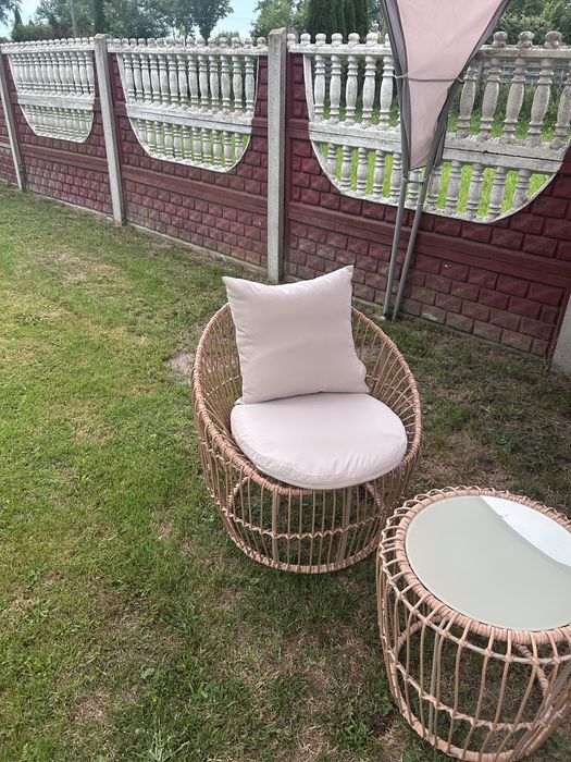 Meble ogrodowe/ balkonowe