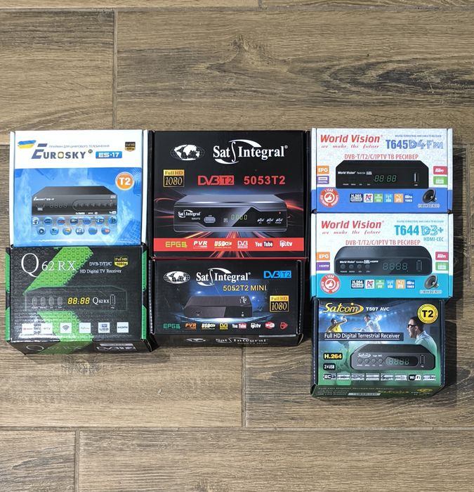 Прошиваю та налаштовую тюнера та смарт приставки.