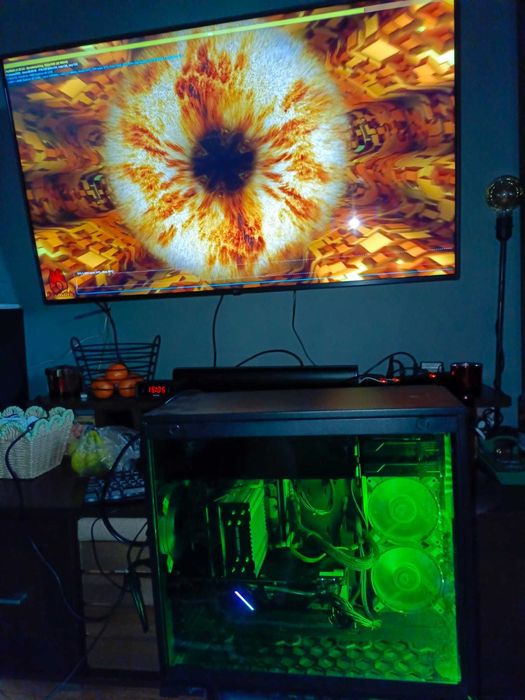 PC Gamer - Intel 16x2.6GHZ/32GB RAM/RX5700 8GB/2xSSD/550W 80 Plus