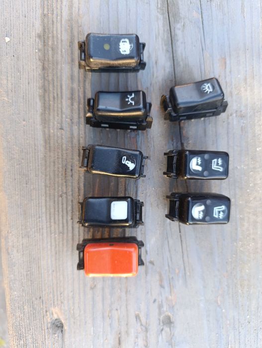 Кнопки Мерседес 124