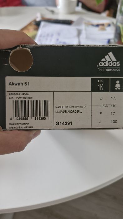 Sandały adidas dziewczynka 10,5 cm