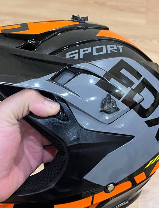 Мото шолом EDX чорно-помаранчевий у ідеальному стані!