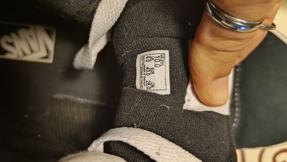 Tenis Vans praticamente novos