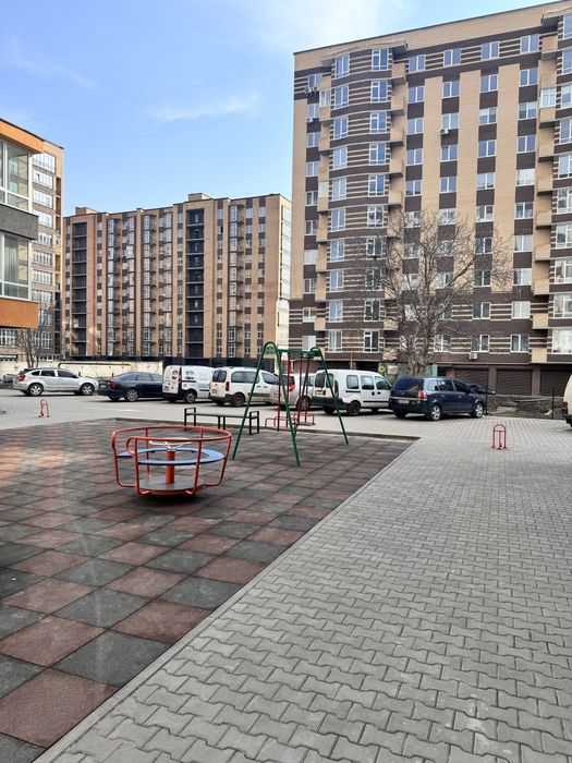 Продам здану 2-х кімн.новобудову по переуступці