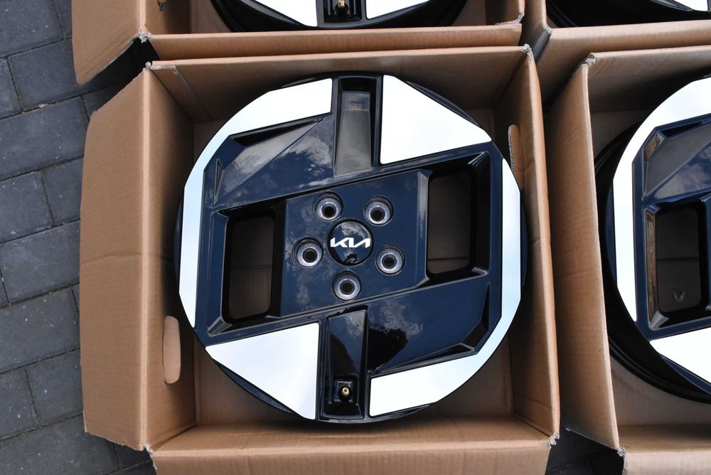 NOWE Felgi OEM Kia EV3 GT LINE 52910-EV100 18" ORYGINAL
