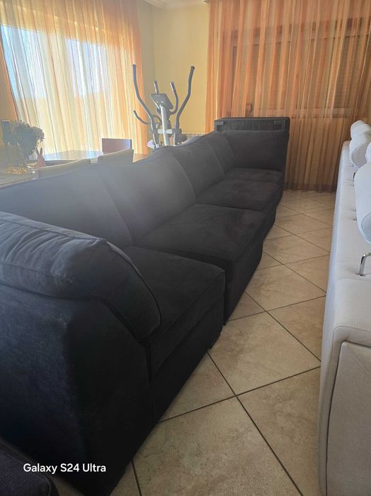 Sofa preto da jom em modulos
