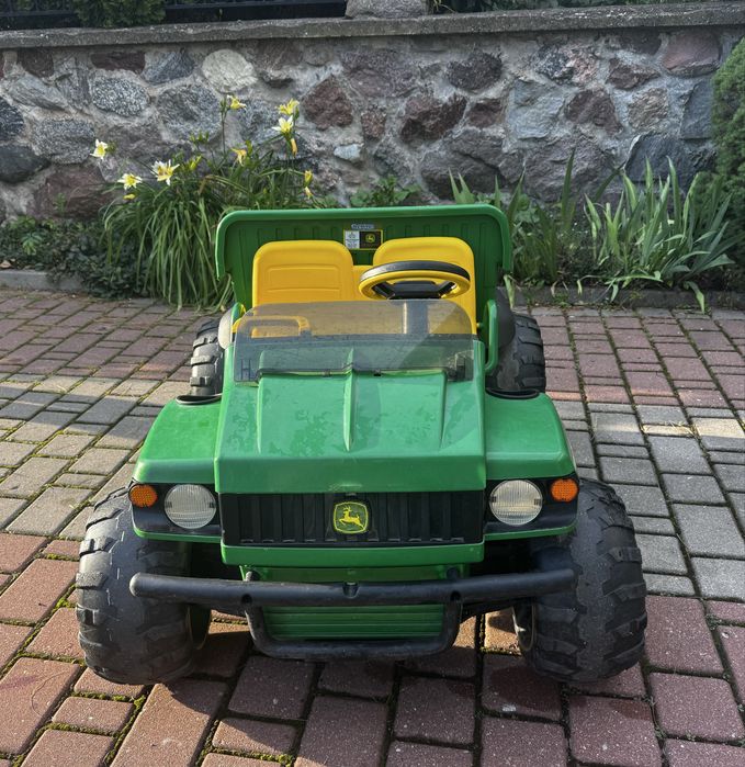 John Deere samochód elektryczny 4x4
