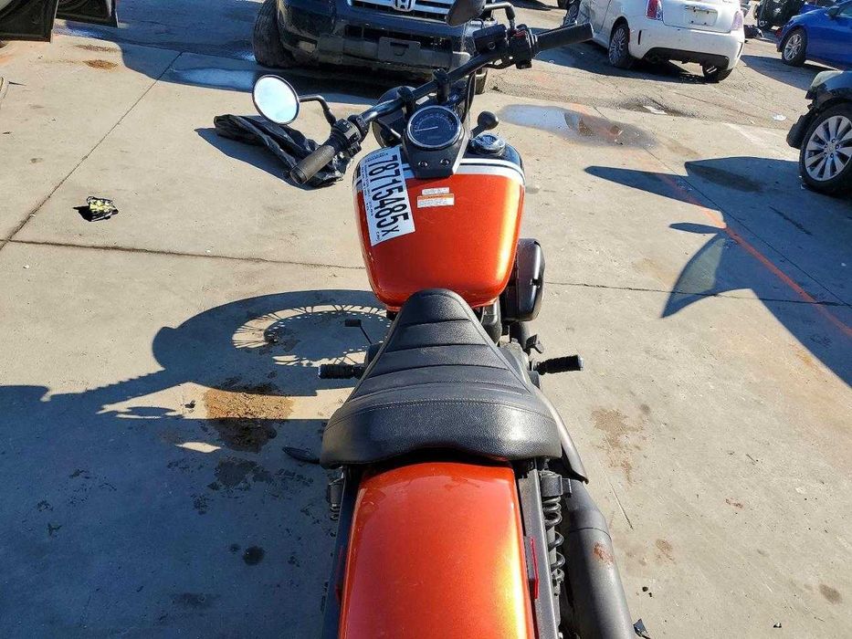 Honda VT750 C2B 2024