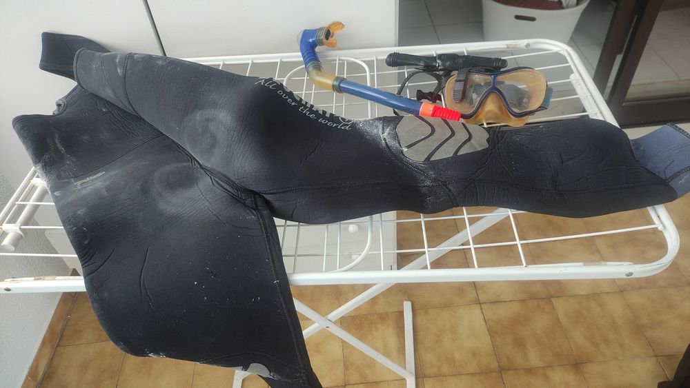 Fato mergulho caça submarina