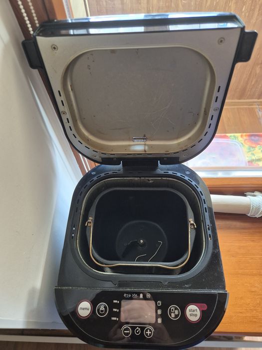 Продам хлібопічка Tefal
