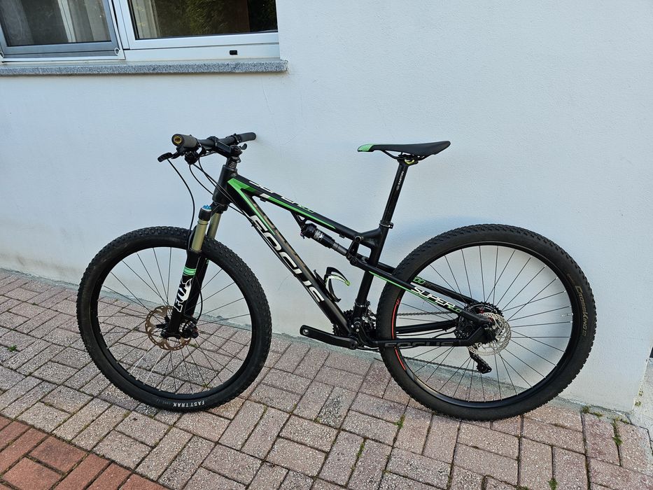 Bicicleta Focus Sud Fox total R 29
