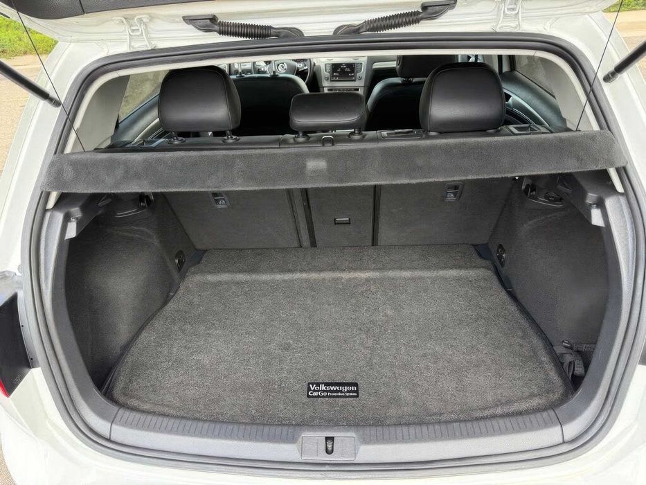Volkswagen Golf      2015