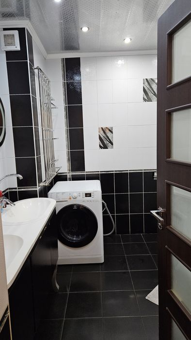 Продам 3х комнатную квартиру на 4 мкр с АО(газ)с хорошим ремонтом