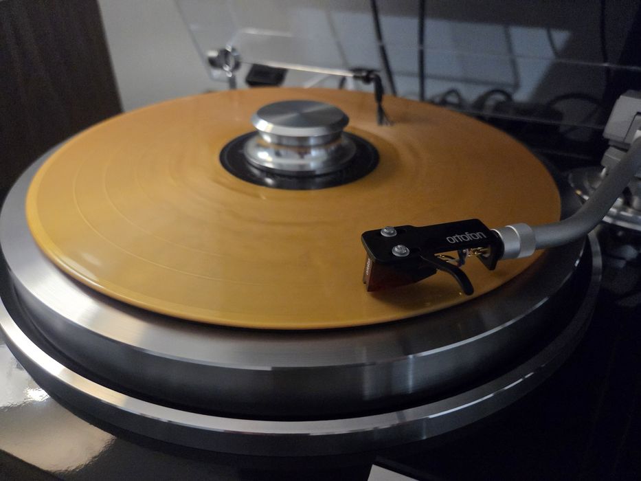 Gramofon Kenwood KP 1100