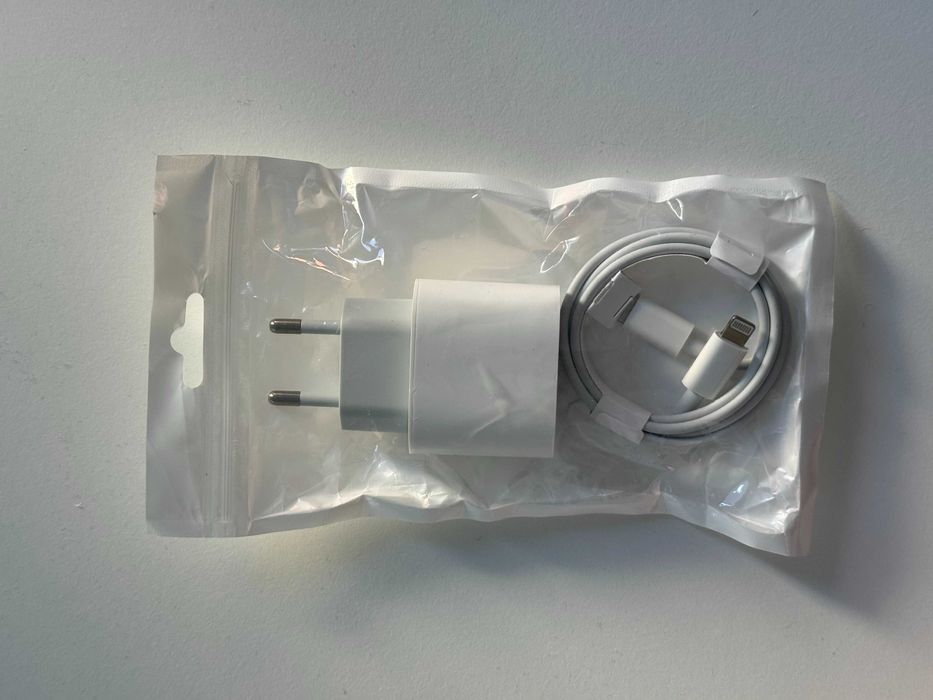 Carregador 20W + Cabo Apple iPhone NOVO