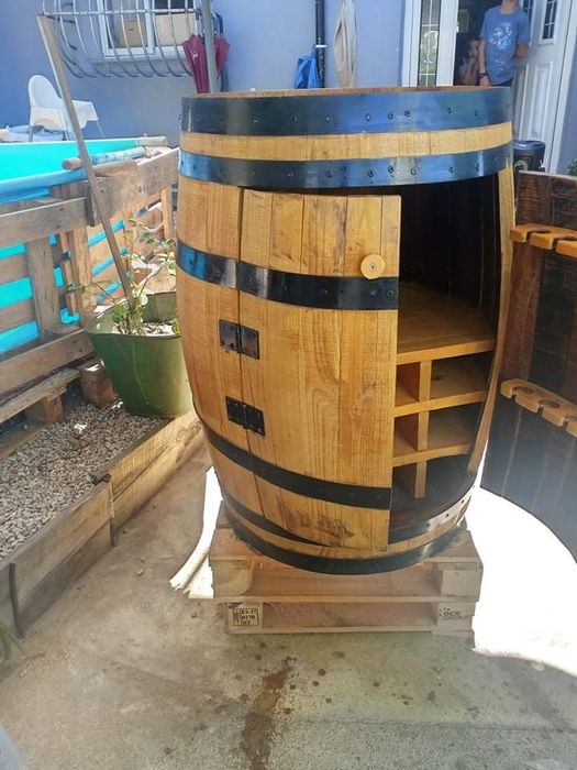 Barril  Bar "Novo" em madeira