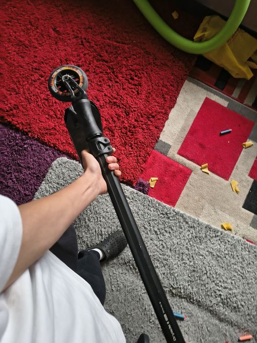 Hulajnowa wyczynowa custom