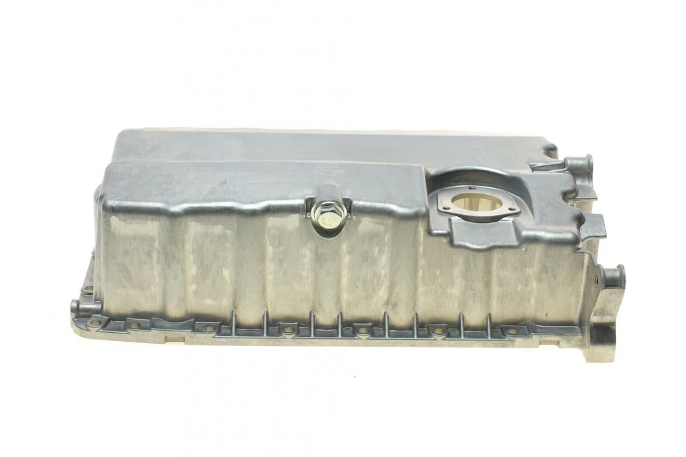 Піддон поддон картер  Vw volkswagen golf caddy polo passat octavia