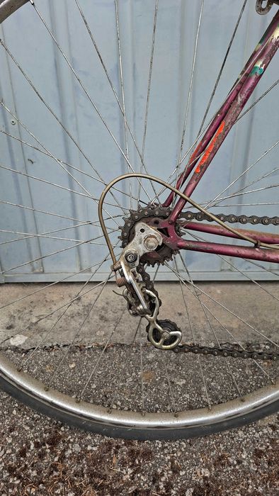 Bicicleta de corrida antiga anos 60/70 para restauro