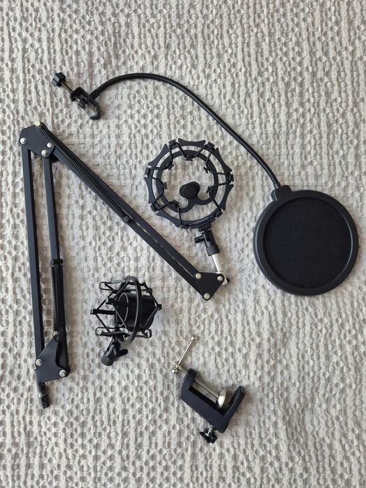 Mikrofon BLUE Yeti White Biały - rok gwarancji - prawie nowy - zestaw