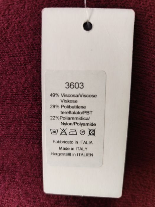 Wiskozowy sweterek Made in Italy