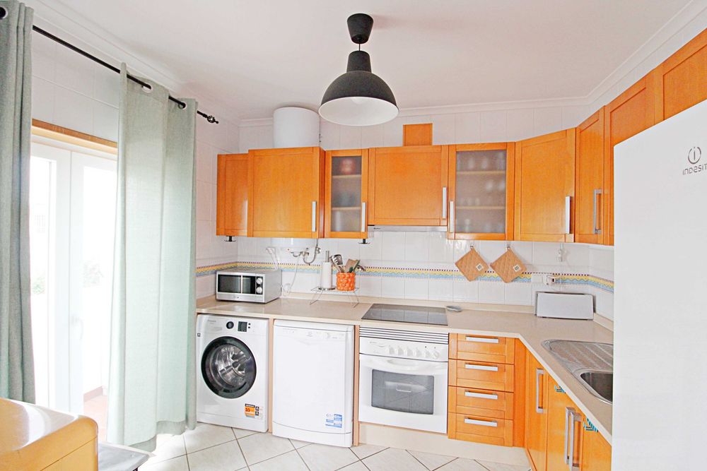 Excelente Apartamento T2 para férias a 150m da praia