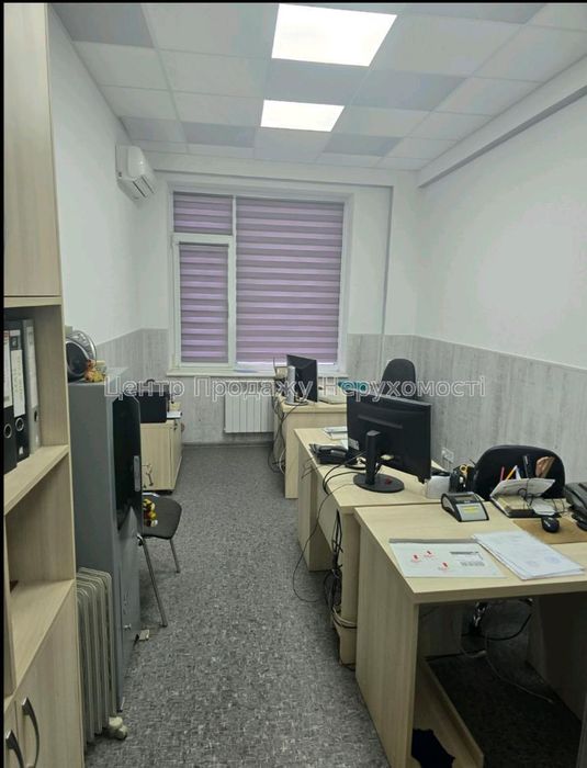 Здається в оренду офіс на вул. Дарвіна