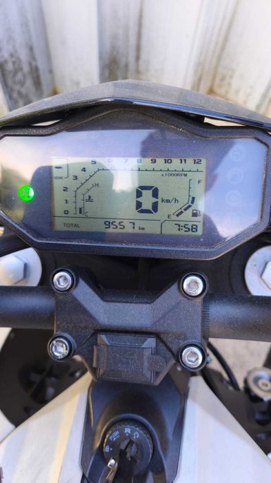 Keeway RKF 125 2022 — 9500km — Impecável