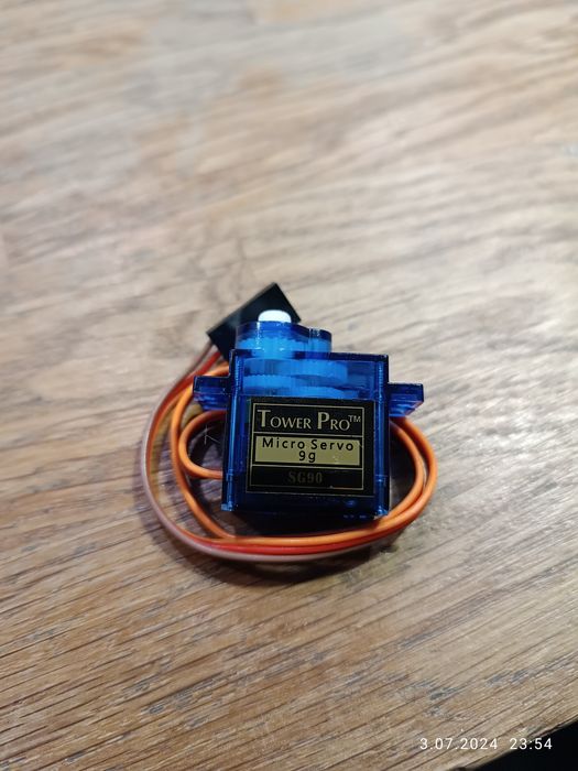 Zestaw Raspberry Pi B Starter Kit - GPIO oraz Mikro Serwo