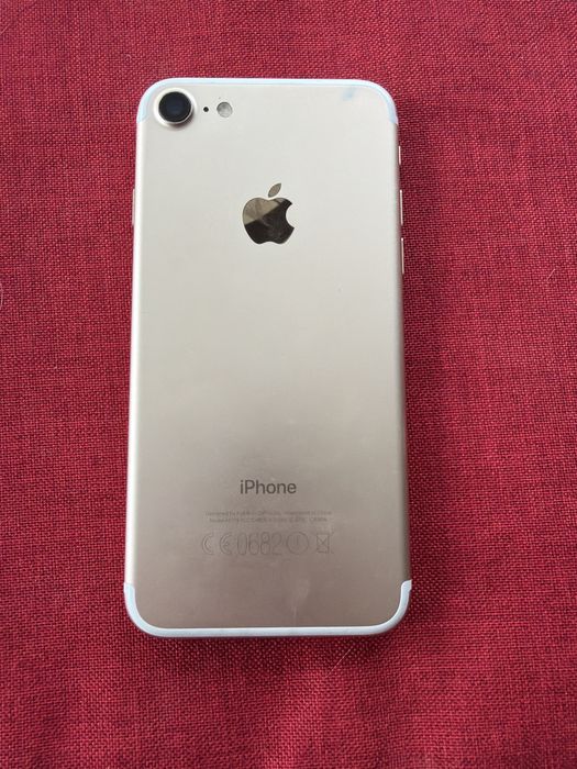Iphone 7 w bardzo dobrym stanie