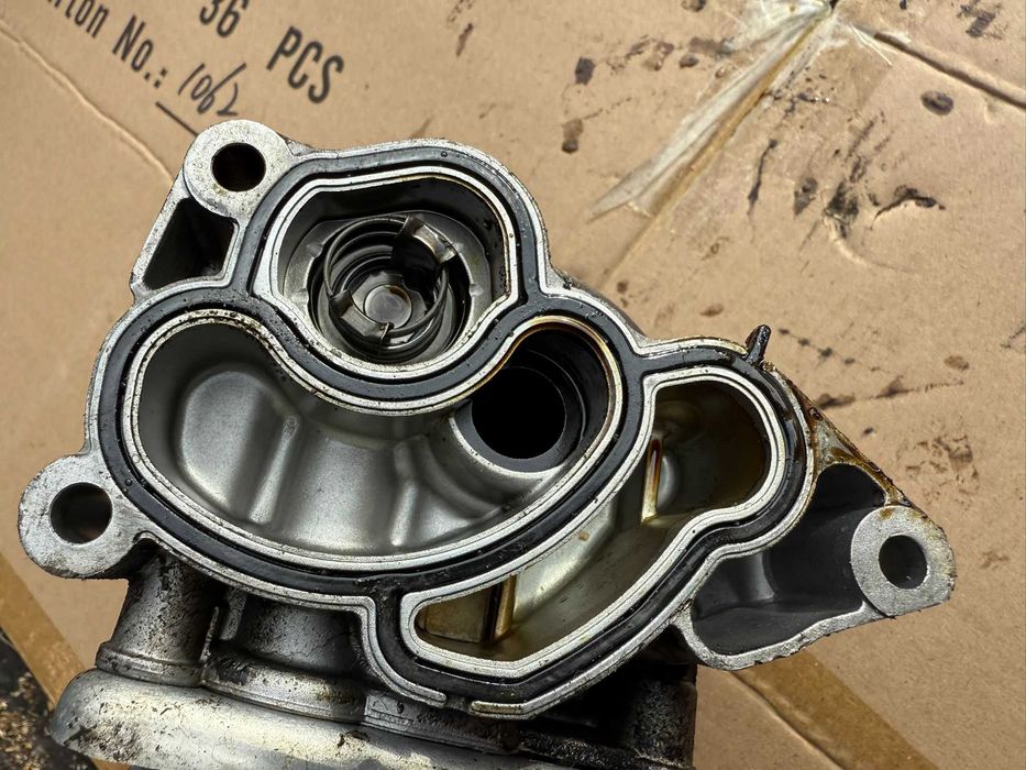 chłodnica oleju bmw e90 e91 e87 e60 2.0 b b831--6000