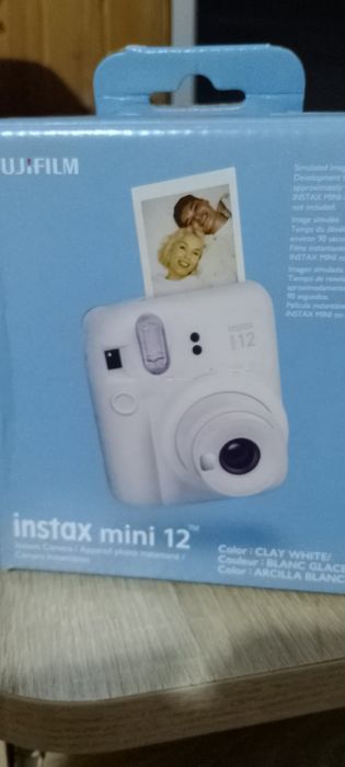 Фотоапарат Instax Mini  12