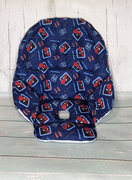 чохол на стільчик для годування в наявності, вкладиш, матрасик