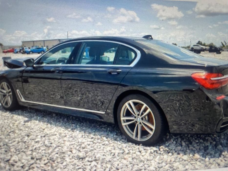 BMW g12 g11 740i silnik b58b30a 475 blackshappire maska drzwi lewe klapa silnik zawieszenie ćwiartka