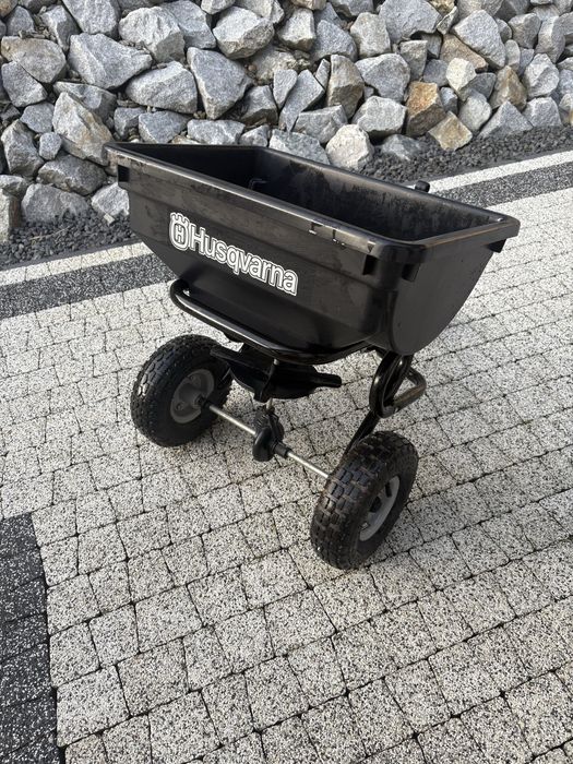 Siewnik Husqvarna