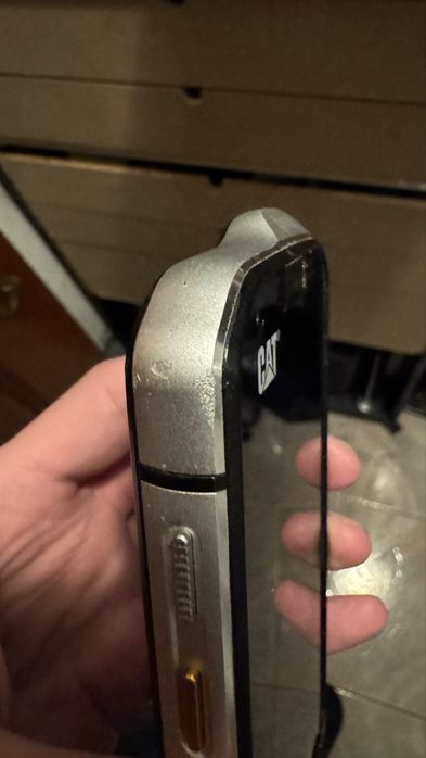 Telemovel CAT S60 com camara termica