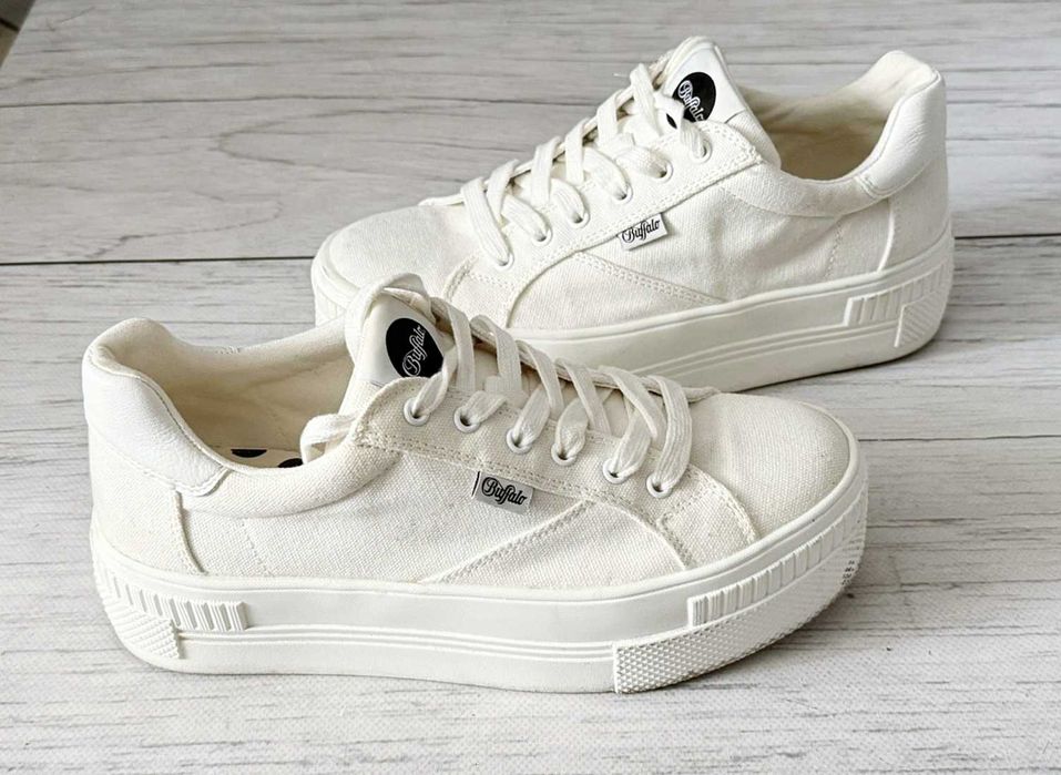 Trampki sneakersy damskie Buffalo Paired r. 39