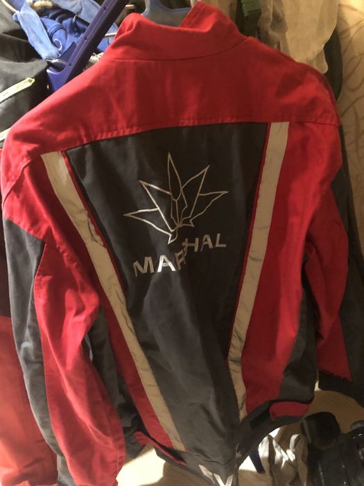 Продам спецовки куртки