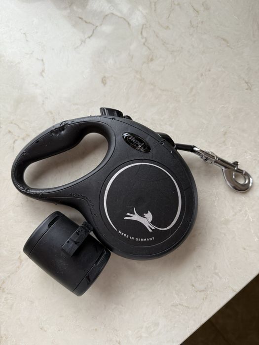 Поводок-рулетка Flexi Classic L, для собак до 50 кг, лента 8 м