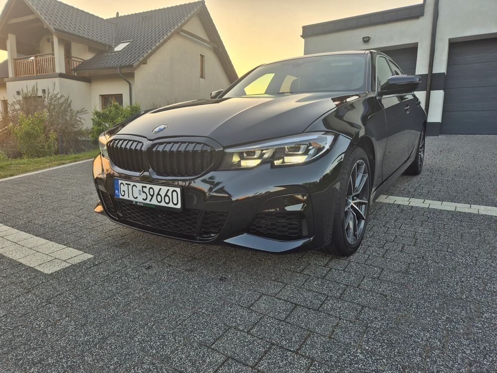 BMW Seria 3 330i xDrive M Sport