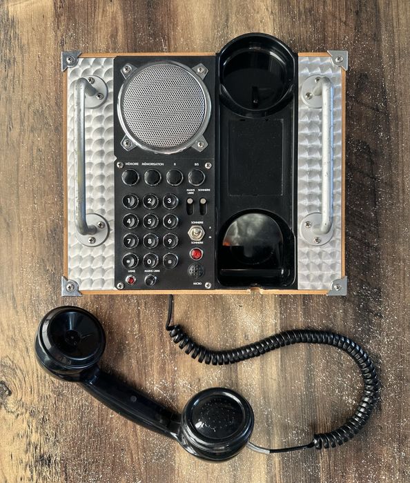 Вінтажний телефон Spirit of st.Louis