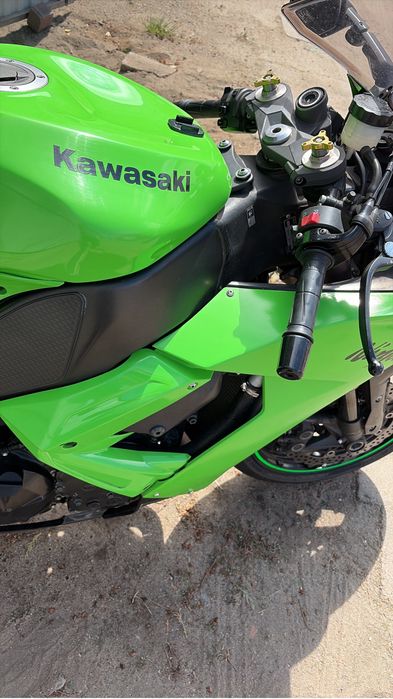 Kawasaki ZX10r 2008r