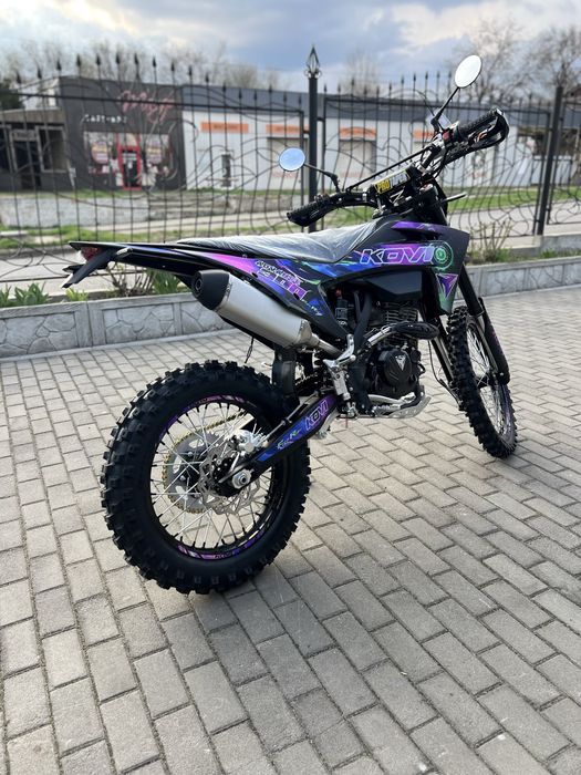Новий мотоцикл KOVI ADVANCE 300 FR 2026